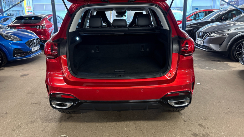 MG HS 1.5 T-GDI Trophy 5dr Petrol Hatchback